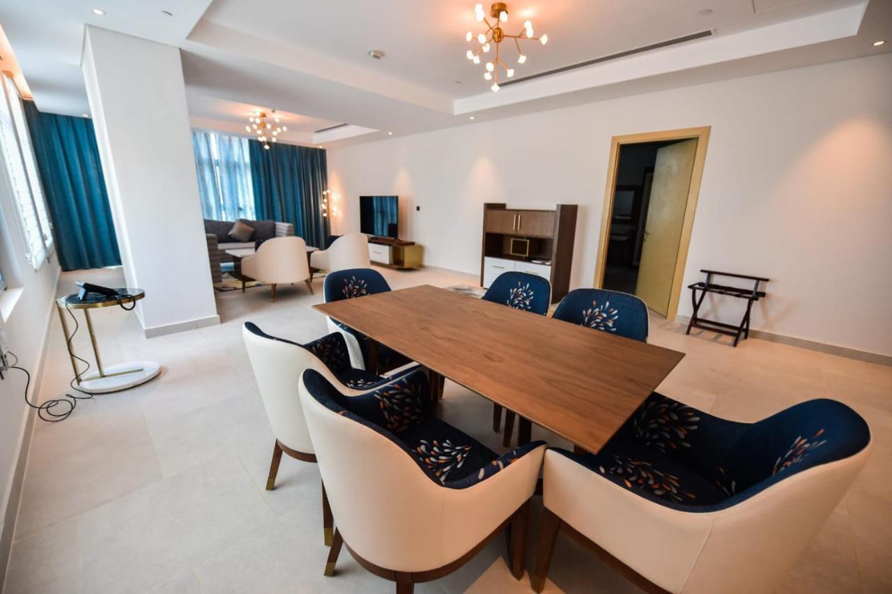 Waterfront Hotel Apartment Lusail Exteriér fotografie A suite at the hotel
